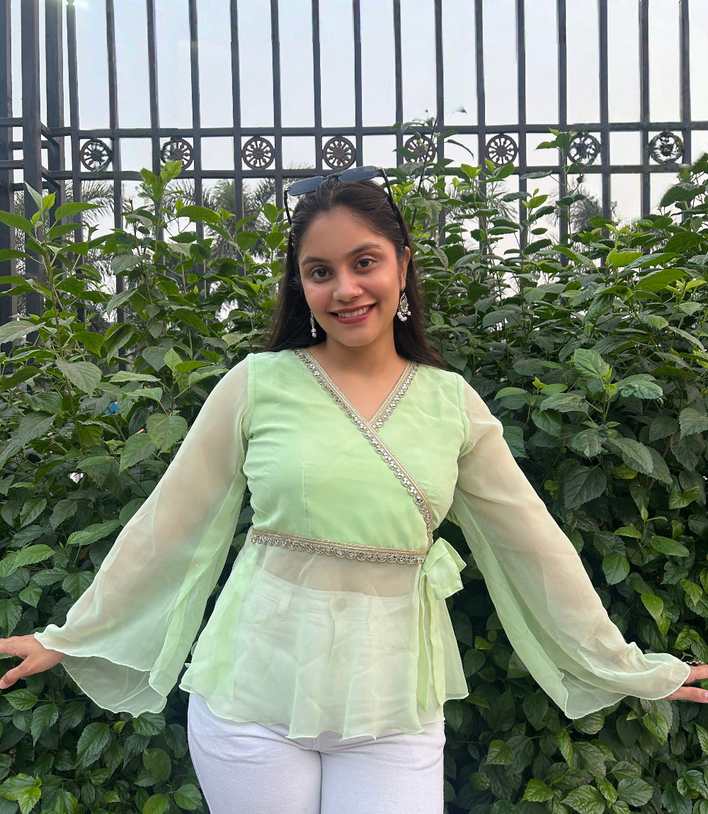 Falak Kurti
